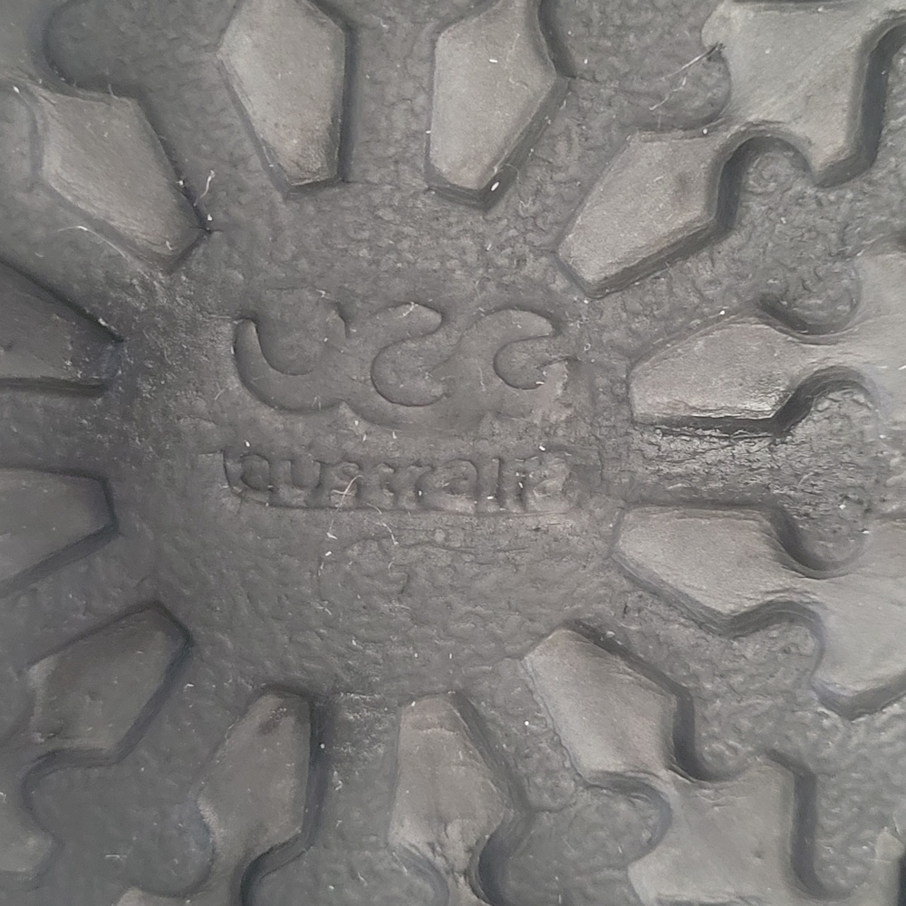 UGG Australia Snake Skin Pattern Bows Boots - Picture 12 of 14